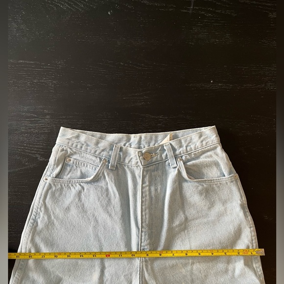 Vintage light wash jeans - Picture 8 of 15